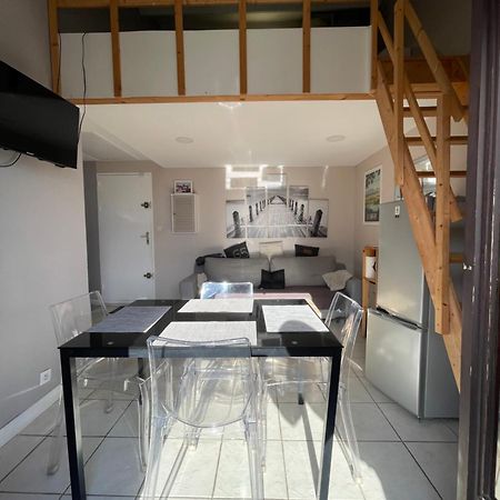 Appartement St Pierre La Mer Saint-Pierre-la-Mer  エクステリア 写真