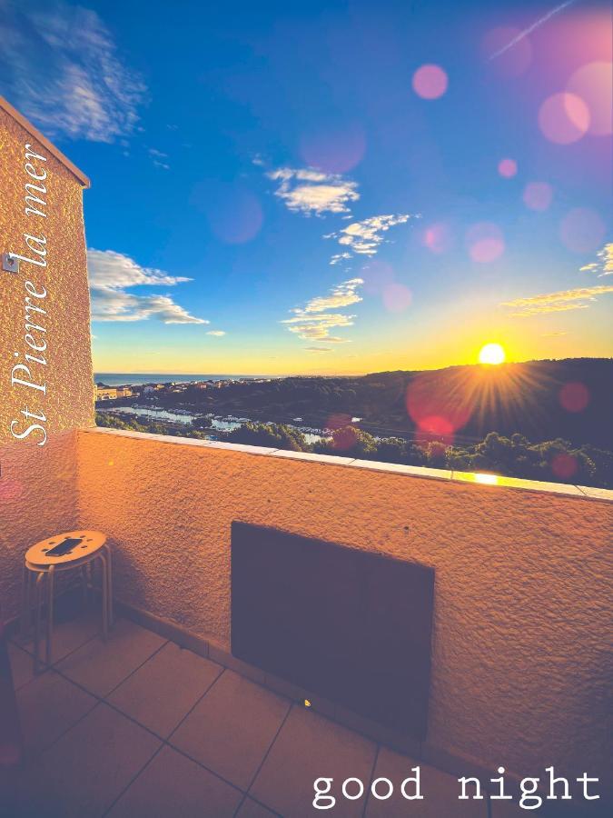 Appartement St Pierre La Mer Saint-Pierre-la-Mer  エクステリア 写真